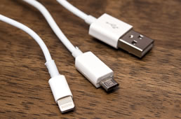 マルチ充電器