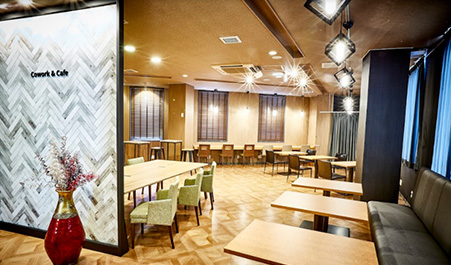 癒しカフェフロア写真