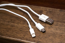 マルチ充電器