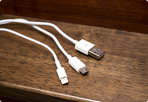 マルチ携帯充電器